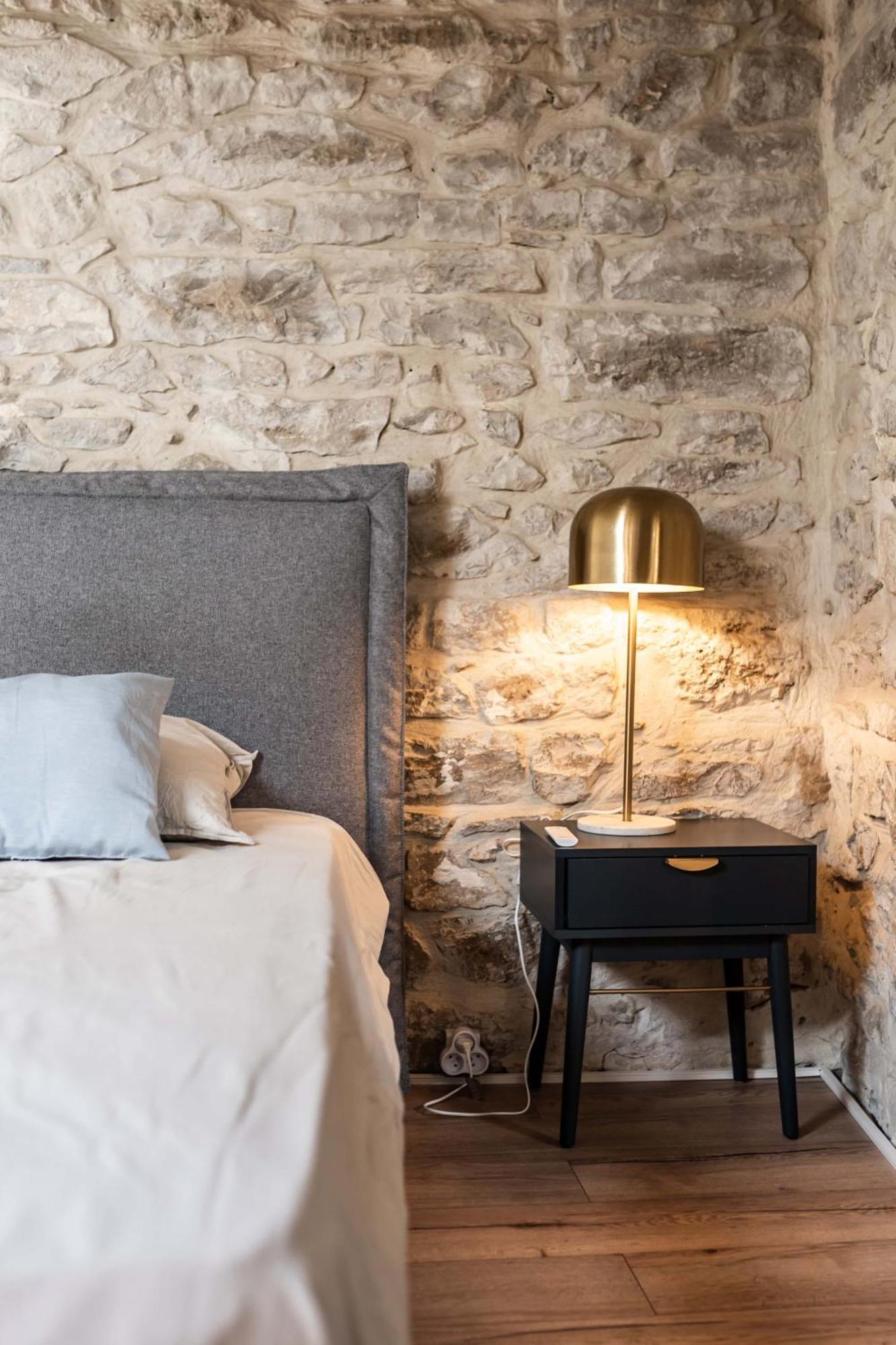 L'Etoile - Duplex Cosy De 50M2 En Centre-Ville Nîmes Zewnętrze zdjęcie